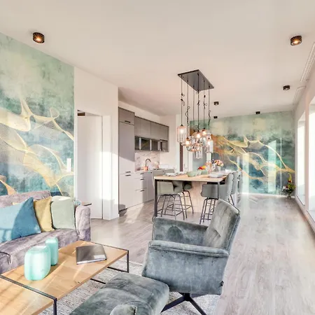 Penthouse Mit Meerblick Апартаменты *